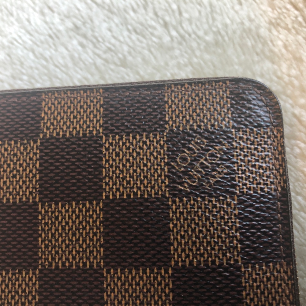Louis Vuitton Zippy Coin Purse wallet - Picture 2 of 15
